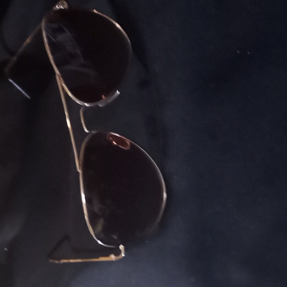 💚SALE/Sunglasses💚           .              .            UNISEX SUNGLASSES - Picture 2 of 6